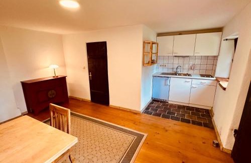 Egling Apartment | Welcoming Vogelbauer Einliegerwohnung: Family-Friendly Retreat