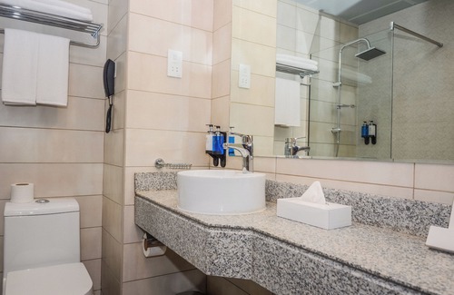 Academic City Hotel | Budget-Friendly Stay at Best Western Plus Dubai Academic City