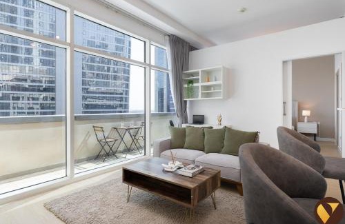 Downtown Dubai Apartment | Vogue in Heart of Business Bay One Bedroom Apartment with Balcony Walkable to Dubai Mall and Burj Khalifa