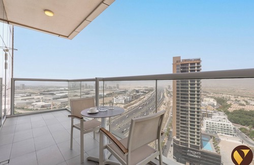 Jumeirah Village Triangle Apartment | Vogue JVT Novotel Balcony Pool & Gym