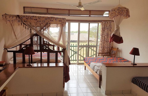 Voi Cabin | Explore Nature at Voi Wildlife Lodge with Pool & Spa