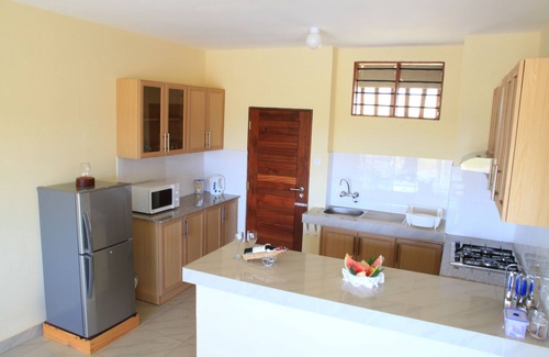 Voi Cabin | Explore Nature at Voi Wildlife Lodge with Pool & Spa