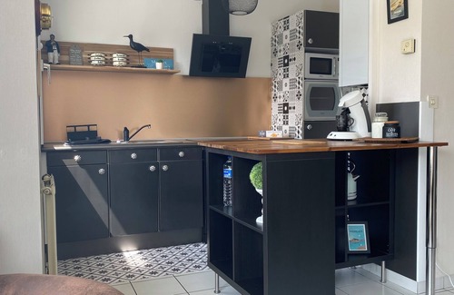 Morlaix Apartment | Guest Rated 10/10: Voiles sur Morlaix with Family Amenities