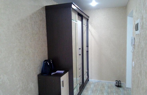 Saransk Apartment | Discover Volgogradskaya Ulitsa: Rated 8/10 for Guests