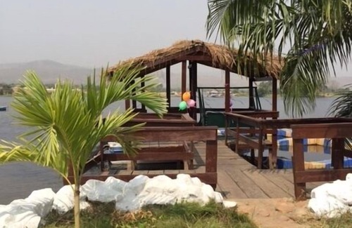 Atimpoku Apartment | Escape to Volta Resort: Oceanfront Oasis Awaits You