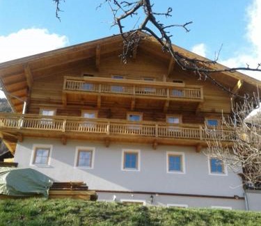 Virgen Apartment | Discover Family-Friendly Comfort at Voltahof Hotel