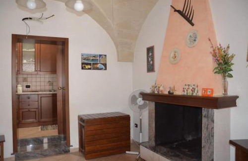 Giurdignano Apartment | Family-Friendly Getaway Near Otranto at Le Volte