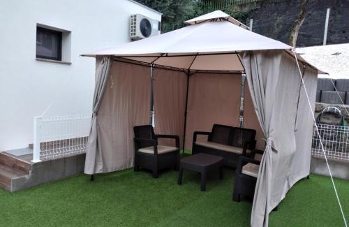 Vilar da Veiga Apartment | Highly Rated Vonando Hotel: Experience Unmatched Comfort