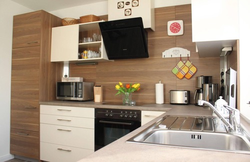 Risum-Lindholm House | Experience Kremperhuus: Ocean Views & Pet-Friendly Stay