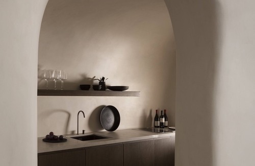 Imerovigli Apartment | Explore Vora: Oceanfront Retreat with Spa & Private Pool