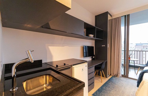 Perdizes Apartment | Discover Vossa Bossa Allianz: Top-Rated with Pool & Breakfast