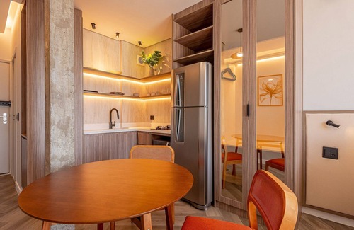 Republica Apartment | Pet-Friendly Vossa Bossa Copan with Kitchen Amenities