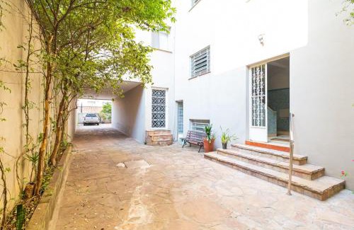 Higienopolis Apartment | Discover Vossa Bossa Higienópolis: Family & Pet Friendly Stay