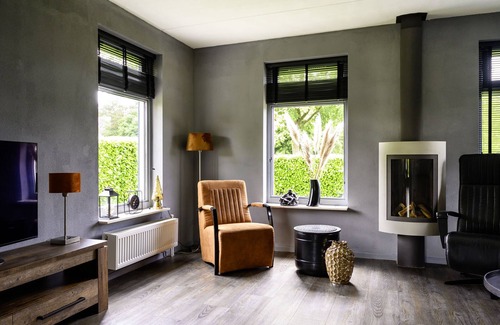 Vlagtwedde House | Vosseberghuis Prestige & Outdoor Spa by Interhome