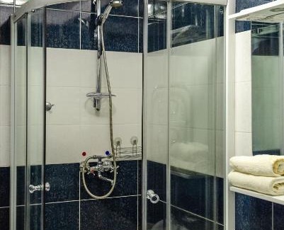 Belogorsk Hotel | Budget-Friendly Vostok - 2000: Pet Friendly with Hot Tub