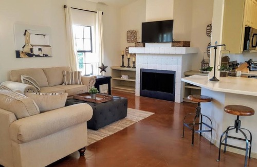 Dripping Springs House | Idyllic Countryside Retreat with Private Hot Tub & Spa