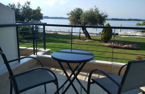 Vourvourou Hotel | Oceanfront Vourvourou Hotel: Rated 9.1 by Happy Guests