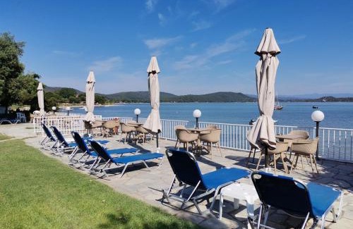 Vourvourou Hotel | Oceanfront Vourvourou Hotel: Rated 9.1 by Happy Guests