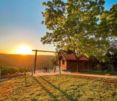 Nova Petropolis Cabin | Cozy Vovô Emílio Chalés: Family-Friendly Getaway Awaits