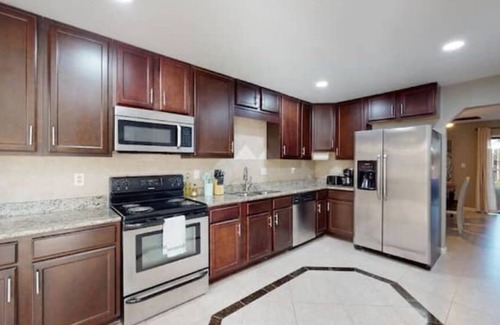 Fort Walton Beach House | Pet-Friendly Townhouse Near Beach and Dog Park - 10/10 Score
