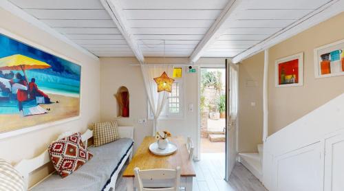 Souvala House | Experience Relaxation at Vrachokipos with Ocean Views