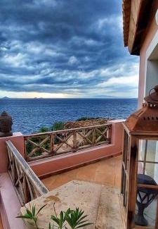 Souvala House | Experience Relaxation at Vrachokipos with Ocean Views