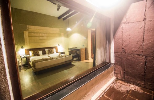 Avarghani Hotel | Discover Vraksh Resort: Poolside Retreat for Families