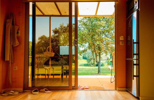 Metlika House | VRBA mobile house by the Kolpa river BIG BERRY Metlika