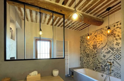 Althen-des-Paluds Other | Vrbo Property