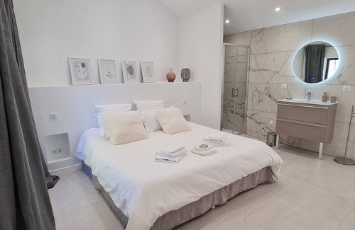 Beaurecueil House | Family-Friendly Vrbo Property for Your Next Getaway