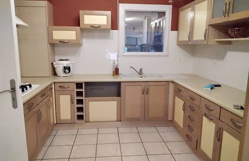 Herbignac House | Family-Friendly Vrbo Property with Hot Tub and Kitchen Access