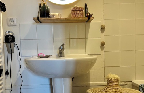 Les Beaux-Arts Bed & Breakfast | Vrbo Property