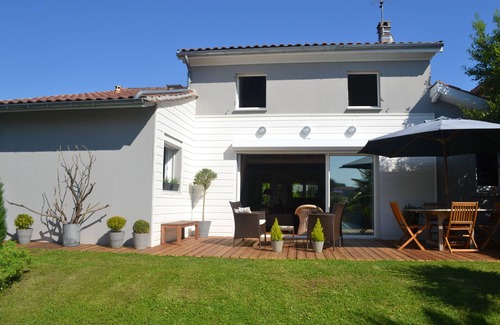 Quinsac House | Family-Friendly Vrbo Property for Memorable Getaways