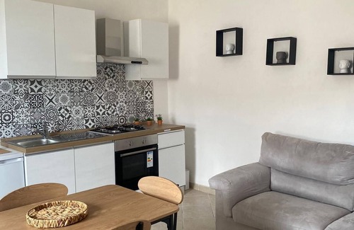 Monte San Biagio Apartment | Pet-Friendly Retreat Near Attractions for Your Family Getaway