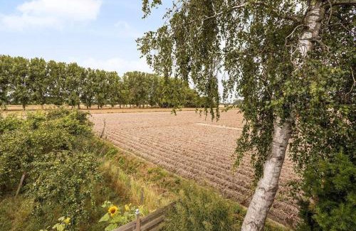 Waterlandkerkje House | Charming Home with Large Garden and Child-Friendly Amenities