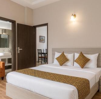 Bilhaur Hotel | Vrindavan Dreams Suits & Luxury Villas