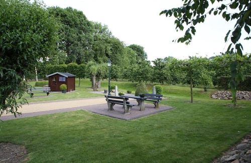 Noorbeek House | Vroeleneind: Guest Rated 10/10 with Family-Friendly Amenities