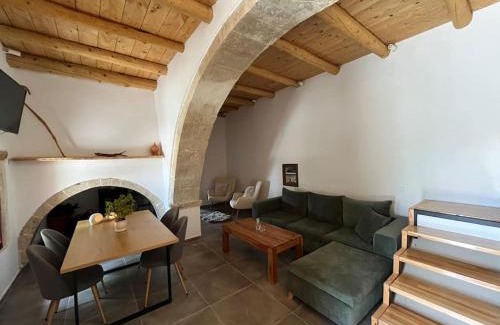 Apokoronas Ski Chalet | Family-Friendly Vrysses Lodge with Pet and Child Amenities