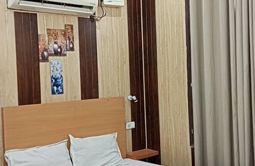 Bara Banki Hotel | VS Grand