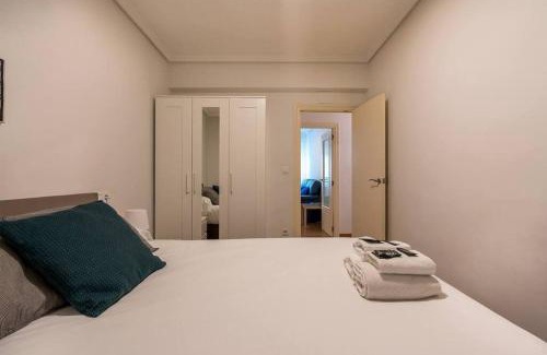 Basurto-Zorroza Apartment | Family-Friendly Apartment in Ribera, Bilbao by Verónica