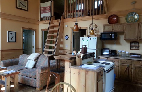 Moriah Center Cottage | VT Vacation Paradise: Perfect Cottages for Large Groups