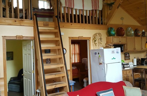 Moriah Center Cottage | VT Vacation Paradise: Perfect Cottages for Large Groups