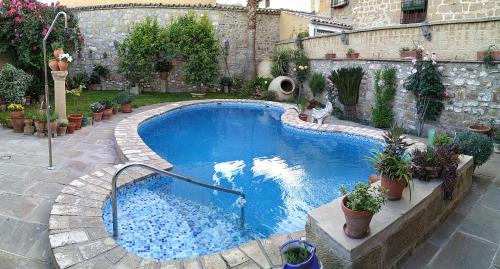 Old Town Baeza House | Pet-Friendly VTAR Casa las Tinajas with Oceanfront Pool