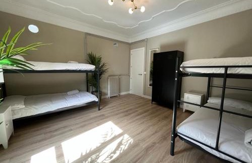 San Pablo Apartment | Family-Friendly AZ El Balcón de Conde de Aranda III Awaits