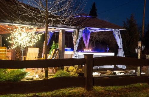 Vukovar House | Discover Vučedol: 4-Star Retreat with Pool and Hot Tub
