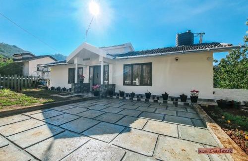 Thalayathimund Villa | Discover Vue D'en Haut, Ooty - Family Friendly & Breakfast Included