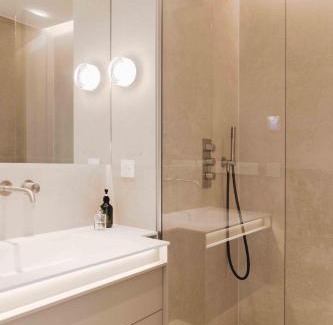 Soorts-Hossegor Apartment | Breathtaking Ocean View Hotel with Beach at Your Doorstep