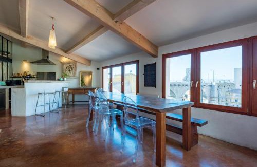 Endoume Villa | Dreamy Oceanfront Retreat at Vallon des Auffes, Marseille