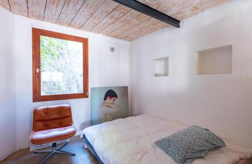 Endoume Villa | Dreamy Oceanfront Retreat at Vallon des Auffes, Marseille