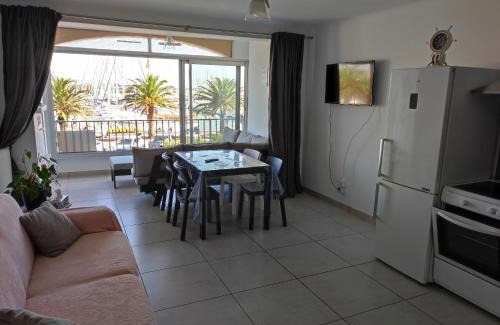 Le Port Apartment | Exceptional Views at MER-PORT-esplanade Oniria Hotel